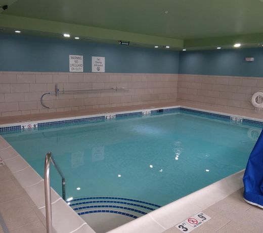 Holiday Inn Express & Suites - Auburn Downtown, an IHG Hotel