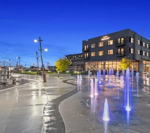 Hotel Indigo Seattle Everett Waterfront Place, an IHG Hotel