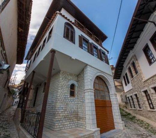Heraklis Hotel