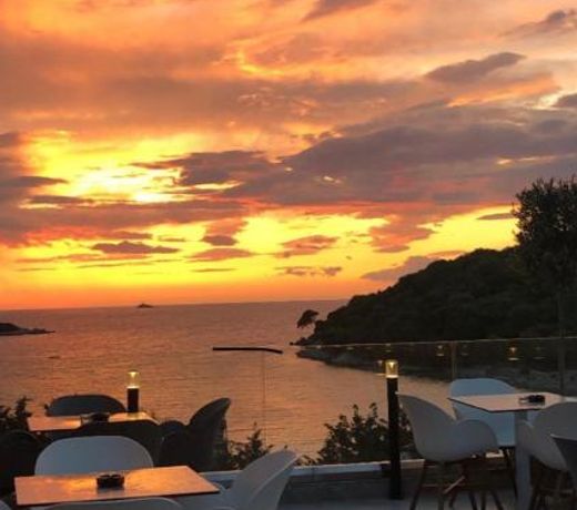 Guesthouse Flamur