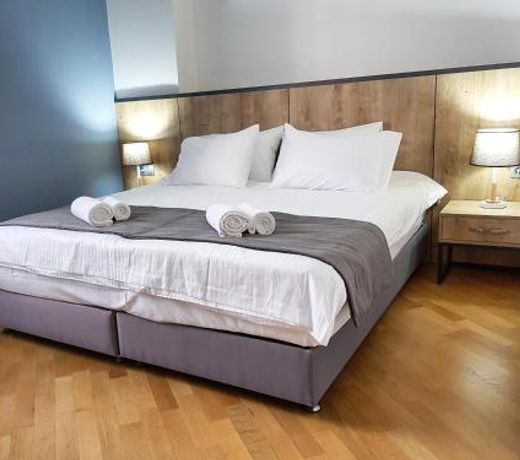 Hotel Alpha