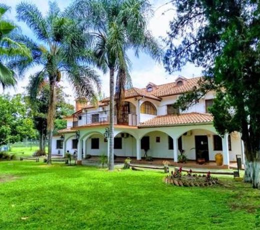 El Portal de Cerrillos, HosterÃ­a de Campo