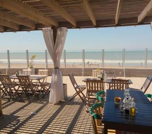 CÃ³moda Casa en CarilÃ³ a 3 cuadras del Mar