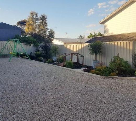 LUXURIOUS Couples Escape, SPA BATH, Netflix, NBN