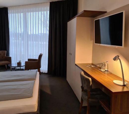 Hotel Starton am Village