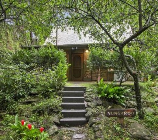 Nungaroo Cottage