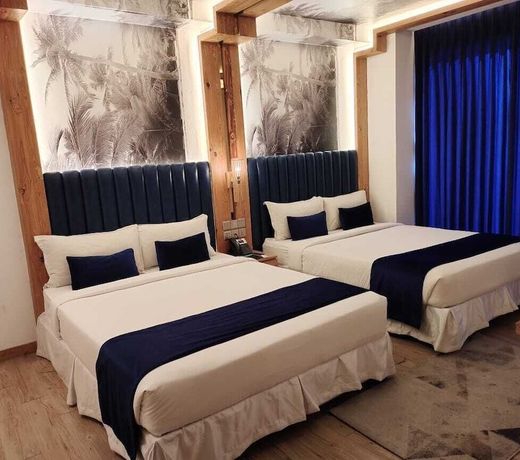 Grace Cox Smart Hotel