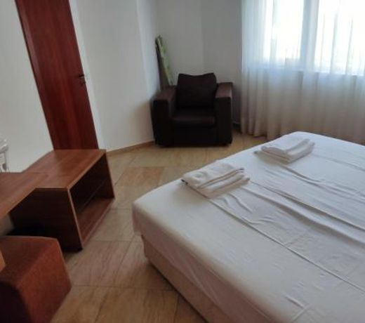 Charis Cozy Family apart at Sun Village Complex close to the Beach