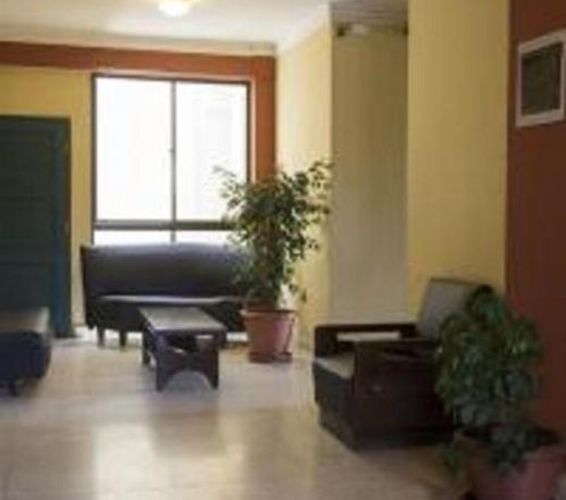 City Hotel