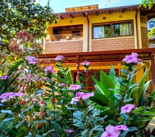 Chale Sossego e Casa Flora
