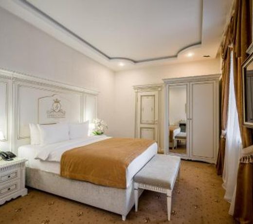 Astoria Boutique Hotel