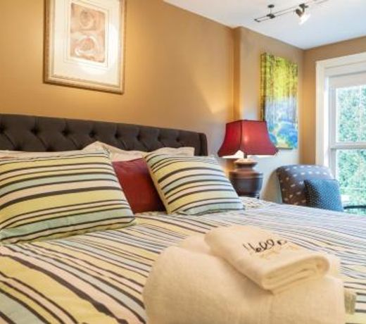 Cedar Manor Bed and Breakfast