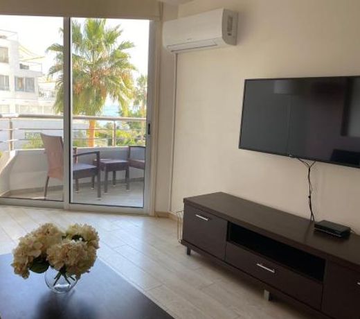 Apartment on the Beach