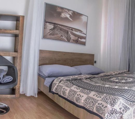 Wake Up Wellness Hostel