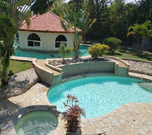 Villas for Vacation 32-18-6