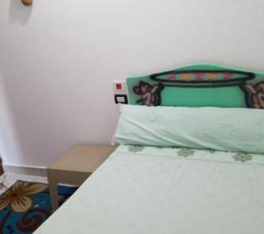 Memnoun house