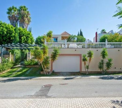 4 bedrooms villa with sea view private pool and furnished terrace at Sanlucar de Barrameda 2 km away from the beach