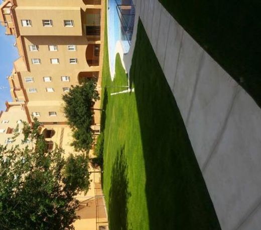Granja parking gratis climatizado