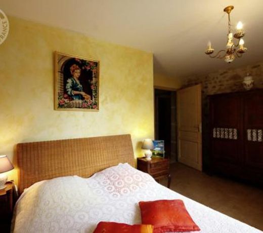 GÃ®te Perigneux, 4 piÃ¨ces, 6 personnes - FR-1-496-5