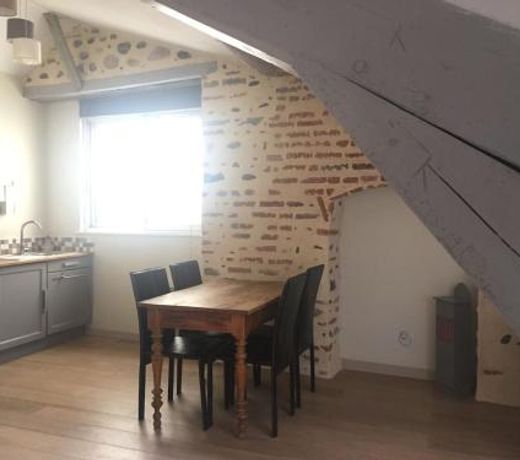 APPARTEMENT COSY ENTRE BOSQUET ET BEAUMONT
