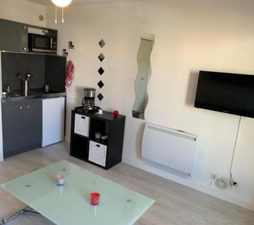Studio cabine au Grau du roi Ã  3min Ã  pied de la plage