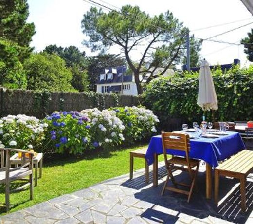 Cottage, Carnac