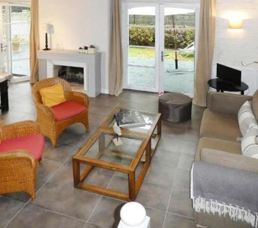 Cottage, Carnac