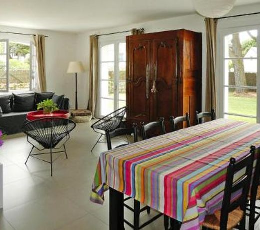 Cottage, Carnac