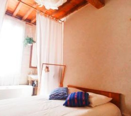 At Home in Arles