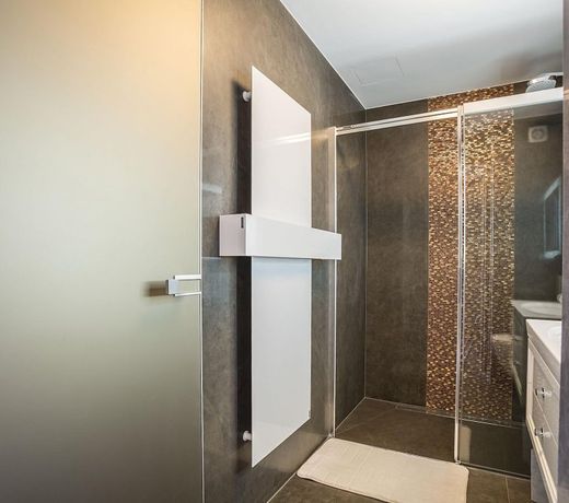 Seaview Luxury Retreat