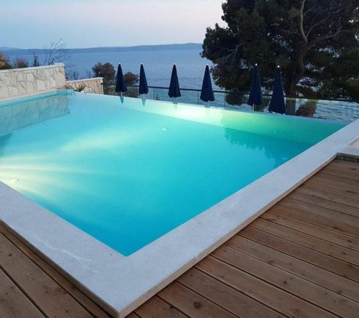 Villa Cascada