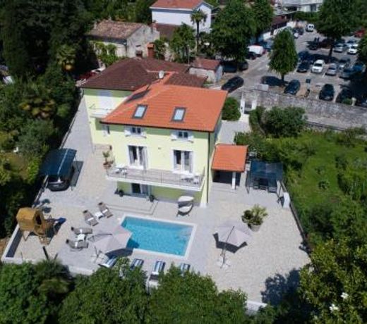 Villa Lorenzo