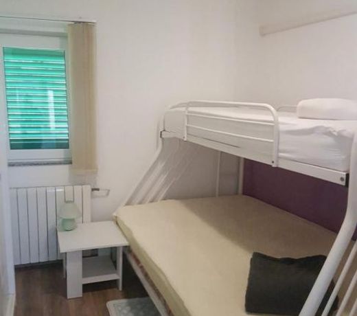 Apartment Sveti Filip i Jakov 16759a