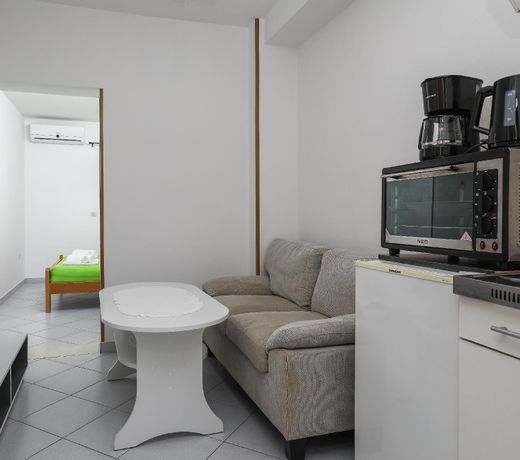 Apartment Brane