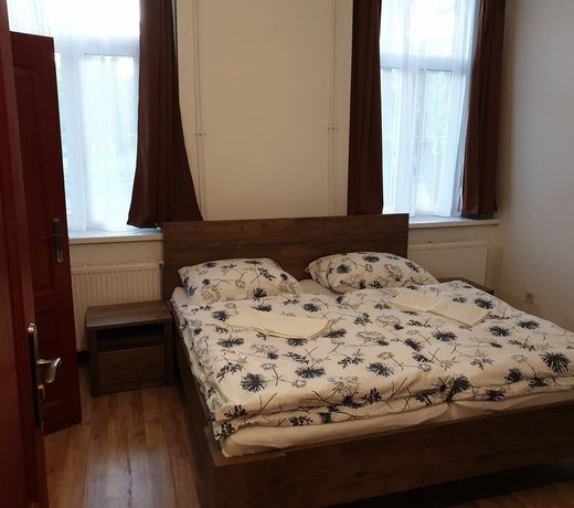 Guest House Orczy Park