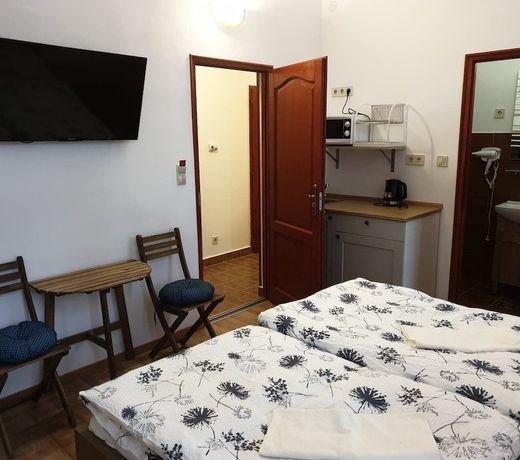 Guest House Orczy Park