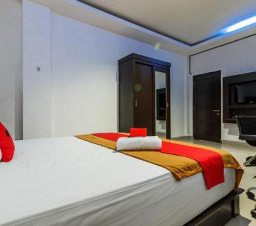 RedDoorz Premium @ Ampera Raya 2