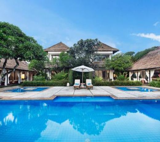 Villa Pantai Karang