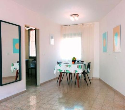 1Bdrm APT With Panoramic View of Sea and Mountains