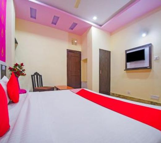 OYO 37450 Hotel Siddharth