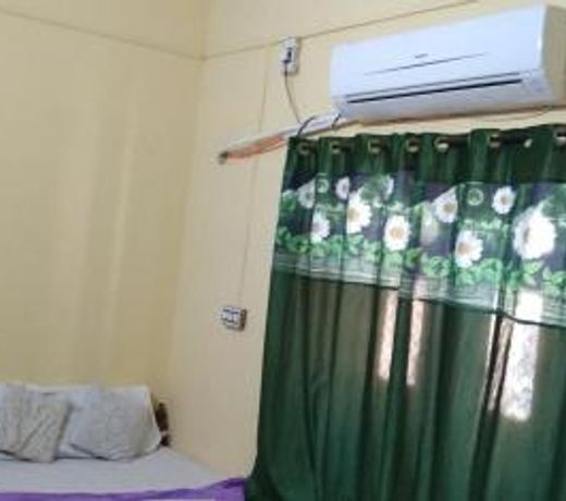 Bob Cafe and Guest House