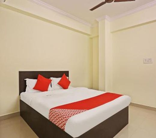 OYO 35467 Shiridi Residency