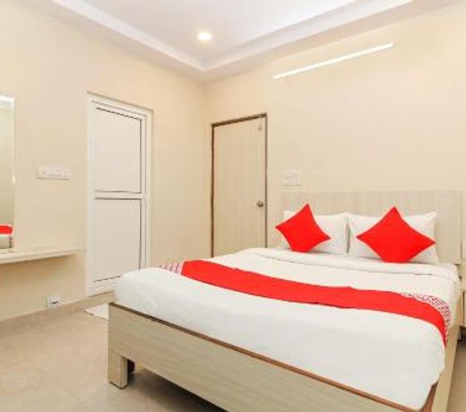 OYO 29928 Sai Manikanta residency