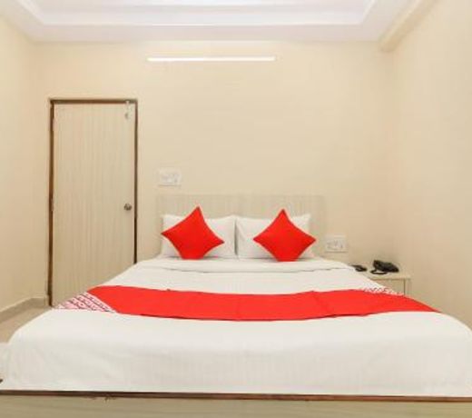 OYO 29928 Sai Manikanta residency