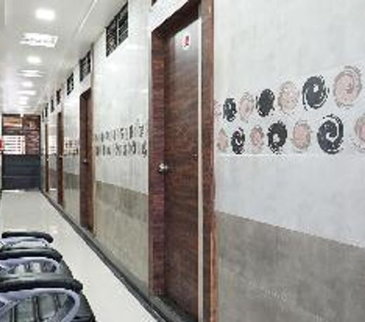 OYO 30952 Hotel Om Sai Leela
