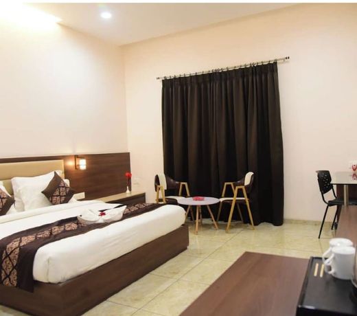 Hotel The Hind