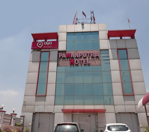 OYO 40418 Pawanputra Hotel