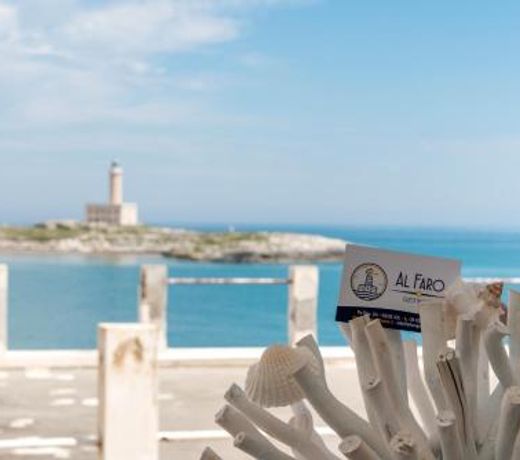 Al Faro Guest House