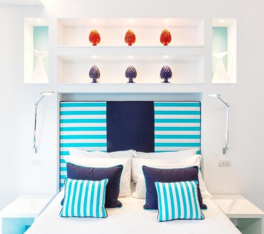 Sersale Suites