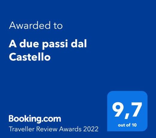 A due passi dal Castello